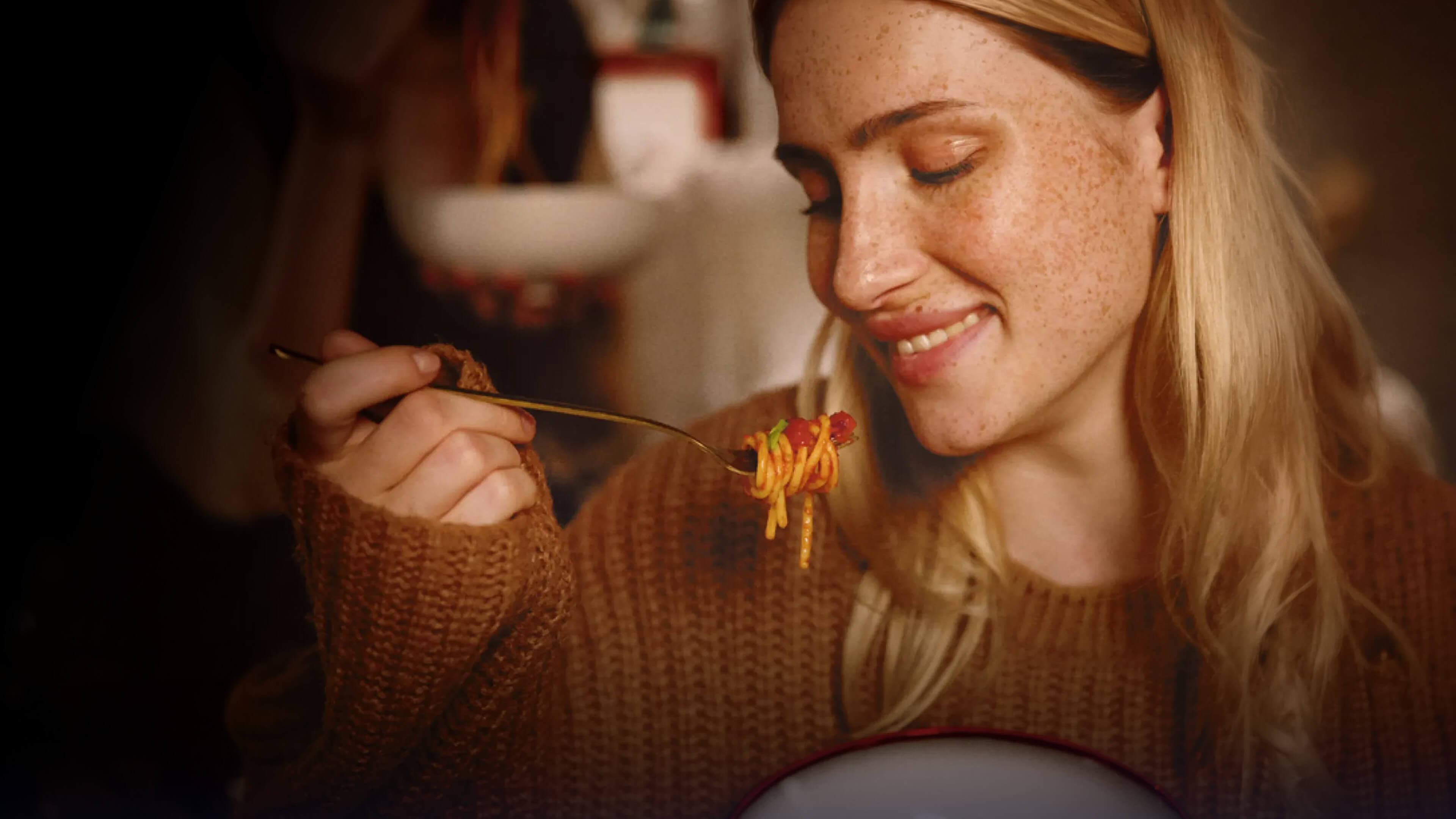 Eating pasta